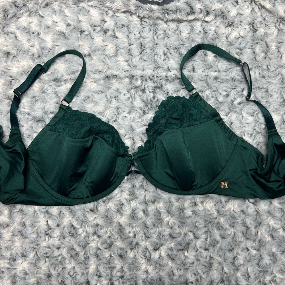 SavageX Fenty Green Bra